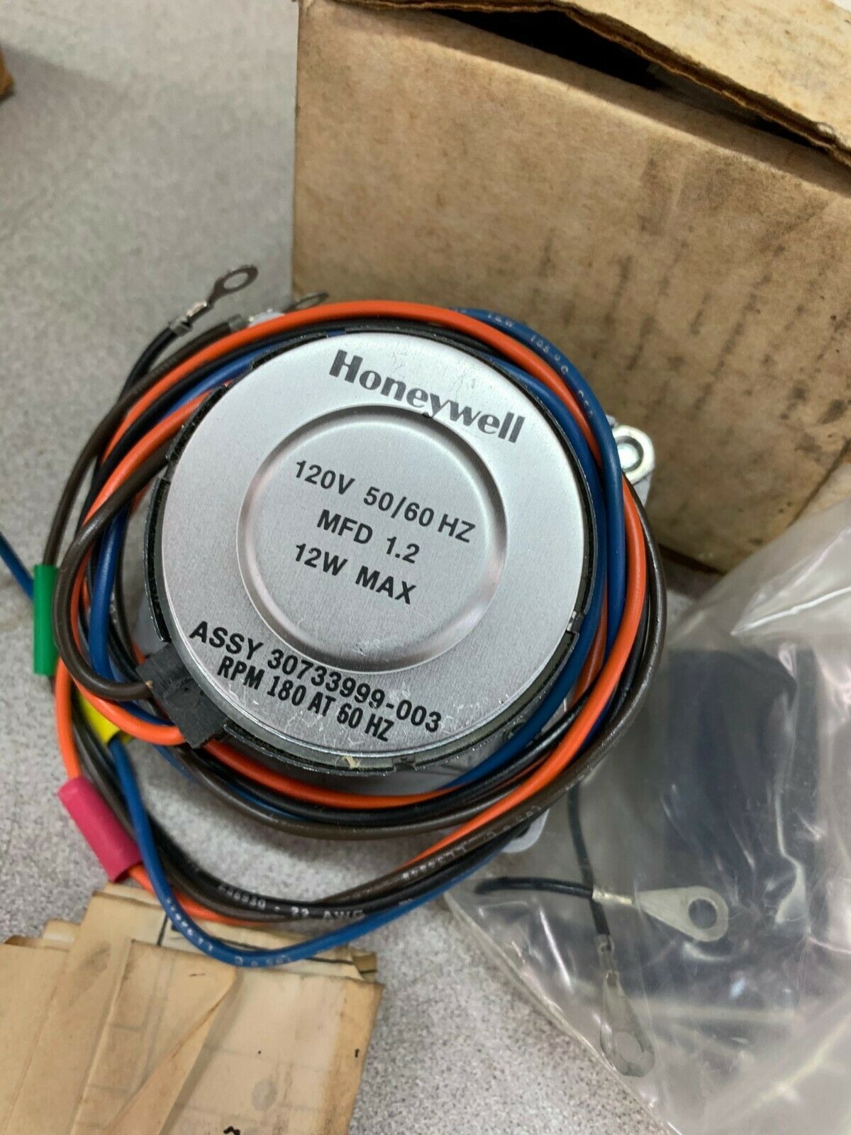 NEW IN BOX HONEYWELL MOTOR ASSEMBLY 30733999-003