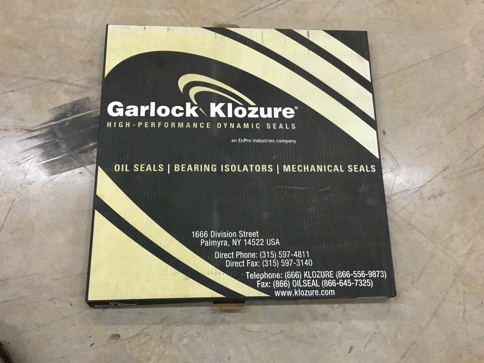 NEW GARLOCK KLOZURE 23X5386 MILL-RIGHT 44" ID 46" OD Nitrile Oil Seal 25003-5386