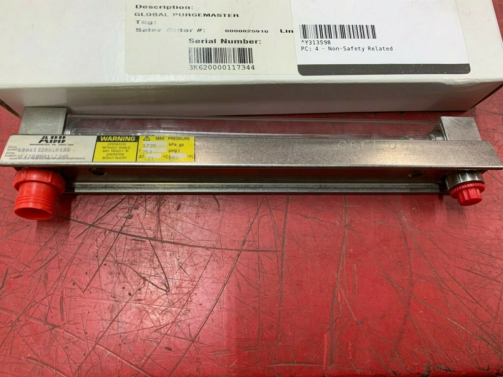 NEW IN BOX ABB FLOW INDICATOR 10A6132AB1B1X0