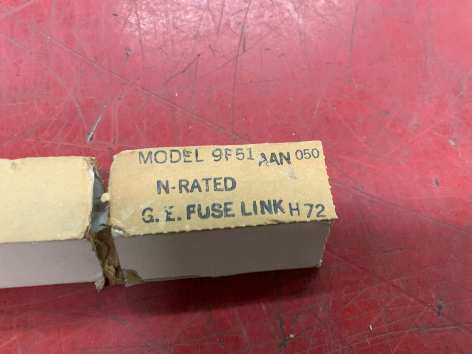 NEW IN BOX GENERAL ELECTRIC FUSE LINK 9F51AAN050