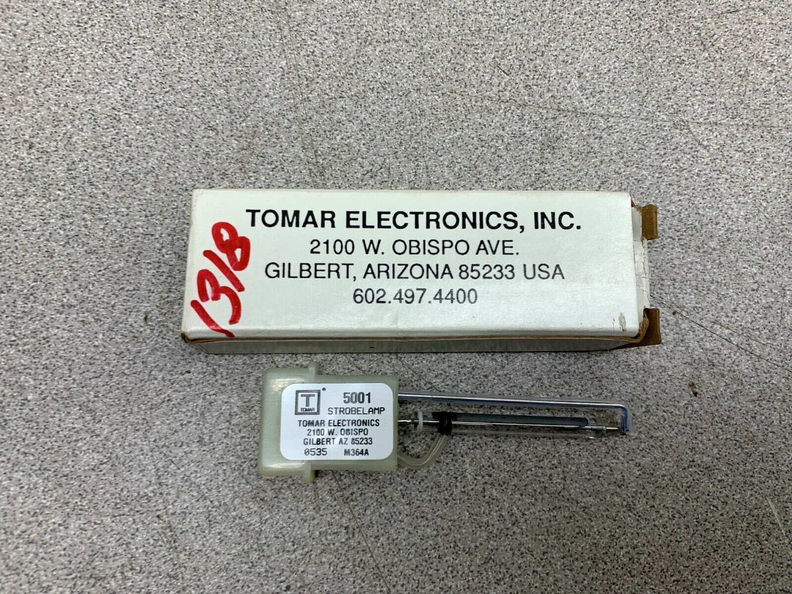 NEW IN BOX TOMAR STOBE LAMP 1500