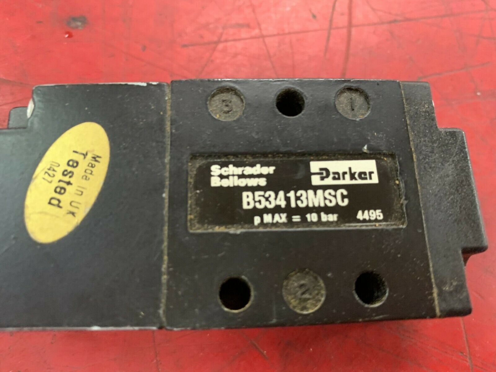 USED PARKER VALVE B53413MSC