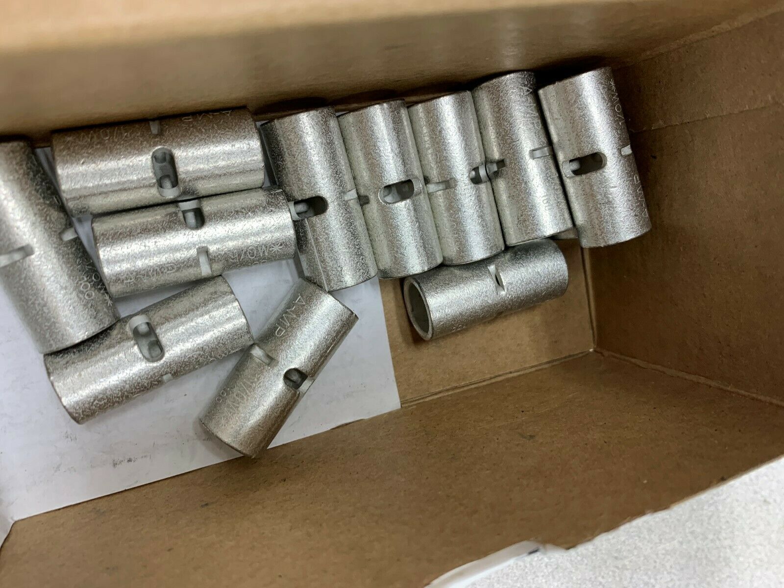 BOX OF 12 NEW IN BOX CONNECTIVITY SPLICE 36957