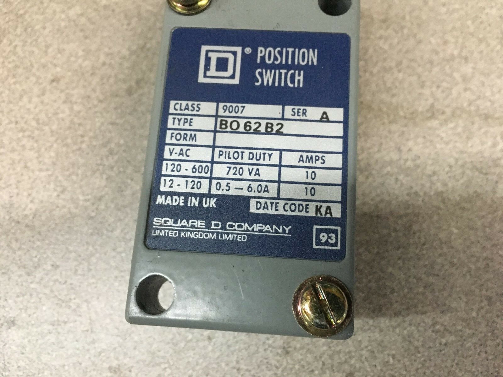 NEW NO BOX SQUARE D POSITION SWITCH 9007 BO62B2 SERIES A