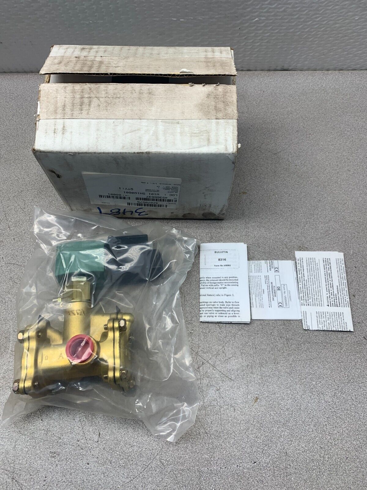 NEW ASCO UNITED CONVEYOR 3-WAY NC 1/2" SOLENOID VALVE SK-1955-68 COIL 110/120V.