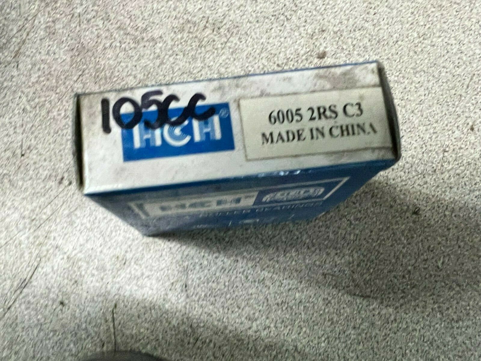 LOT OF 11 NEW IN BOX HCH BALL BEARING 6005 2RS C3