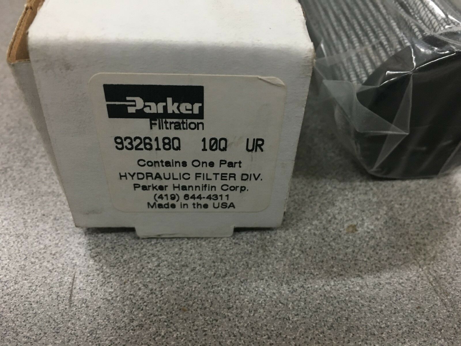 NEW IN BOX PARKER HYDRAULIC FILTER ELEMENT 932618Q 10Q UR