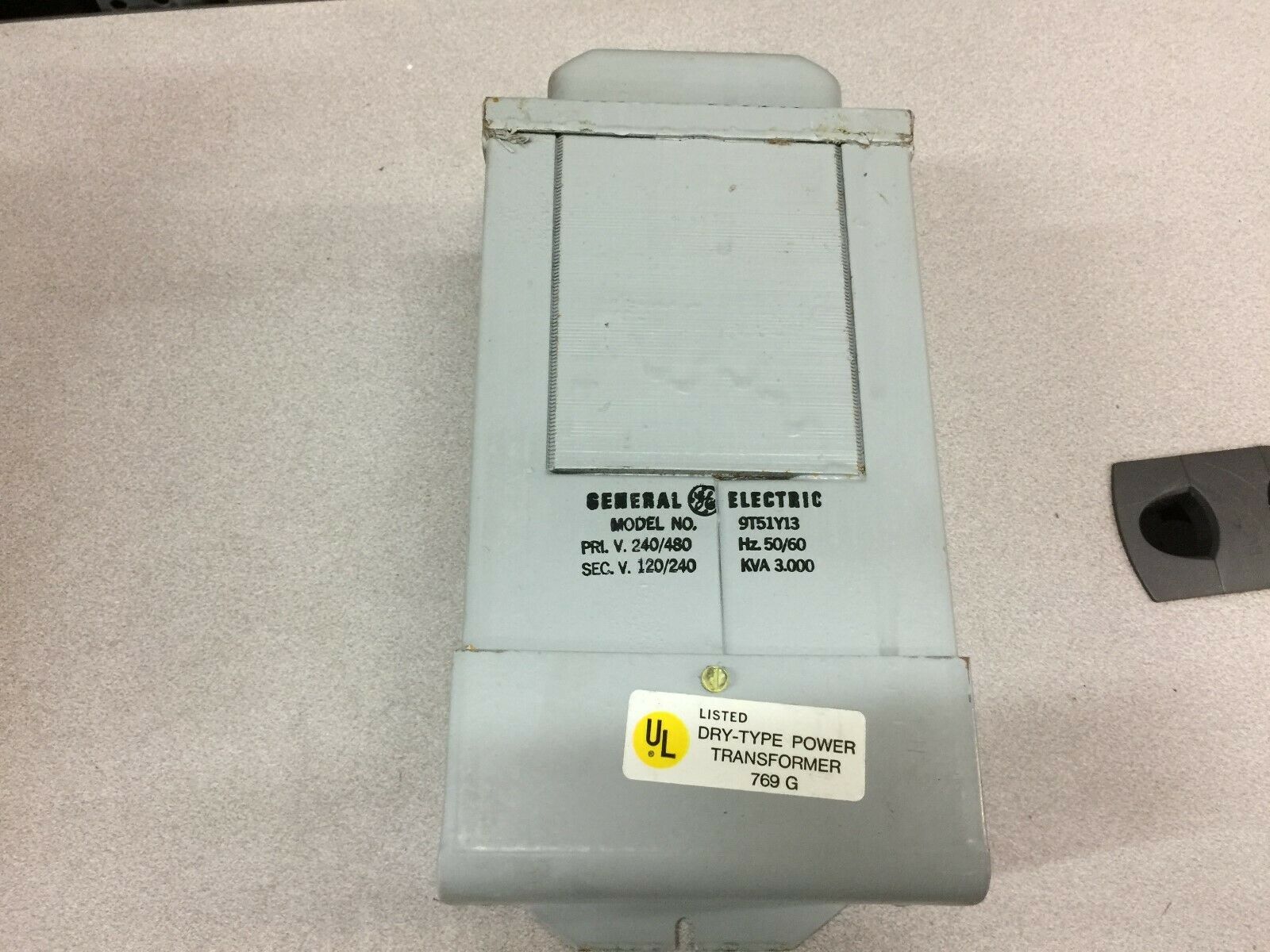 NEW IN BOX GE 3.0 KVA 1PH TRANSFORMER 9T51Y13