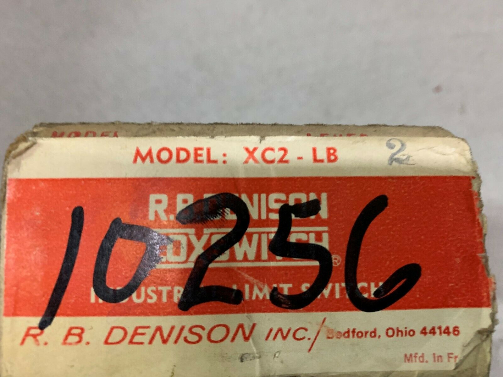 NEW IN BOX R.B. DENISON LIMIT SWITCH XC2 LB 2