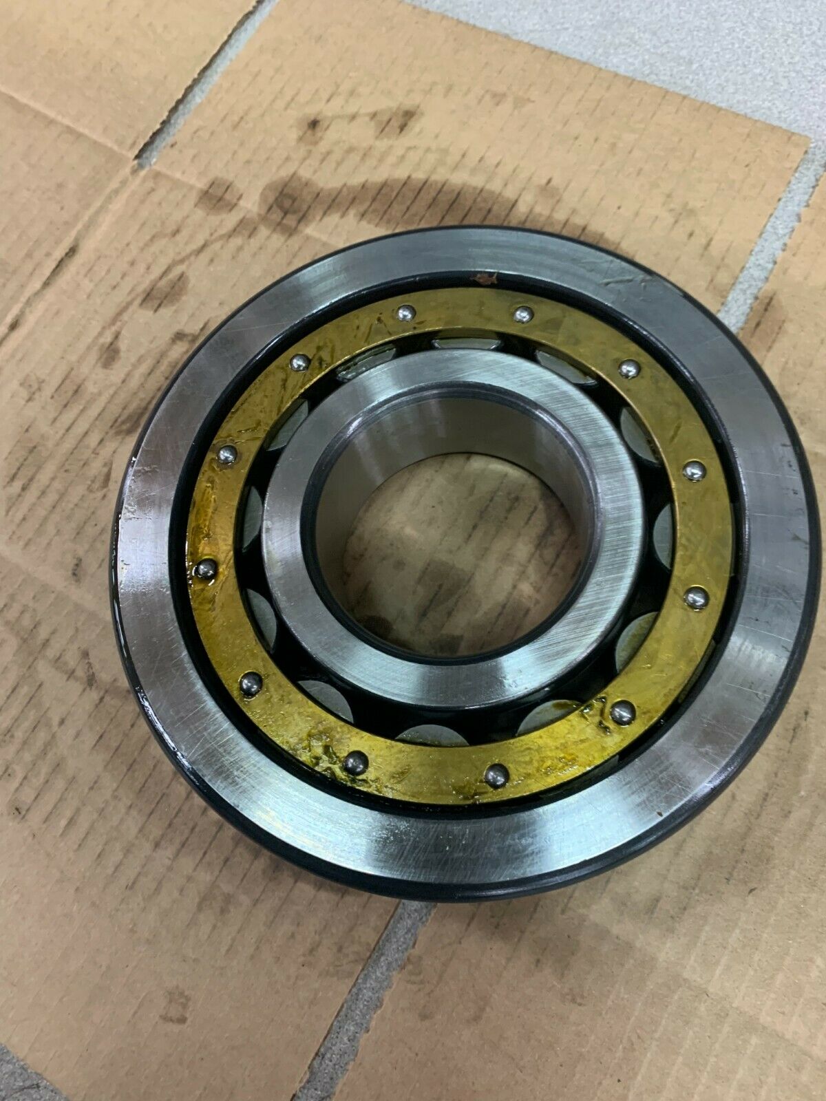 NEW NO BOX FAG CYLINDRICAL ROLLER BEARING NU414A RY