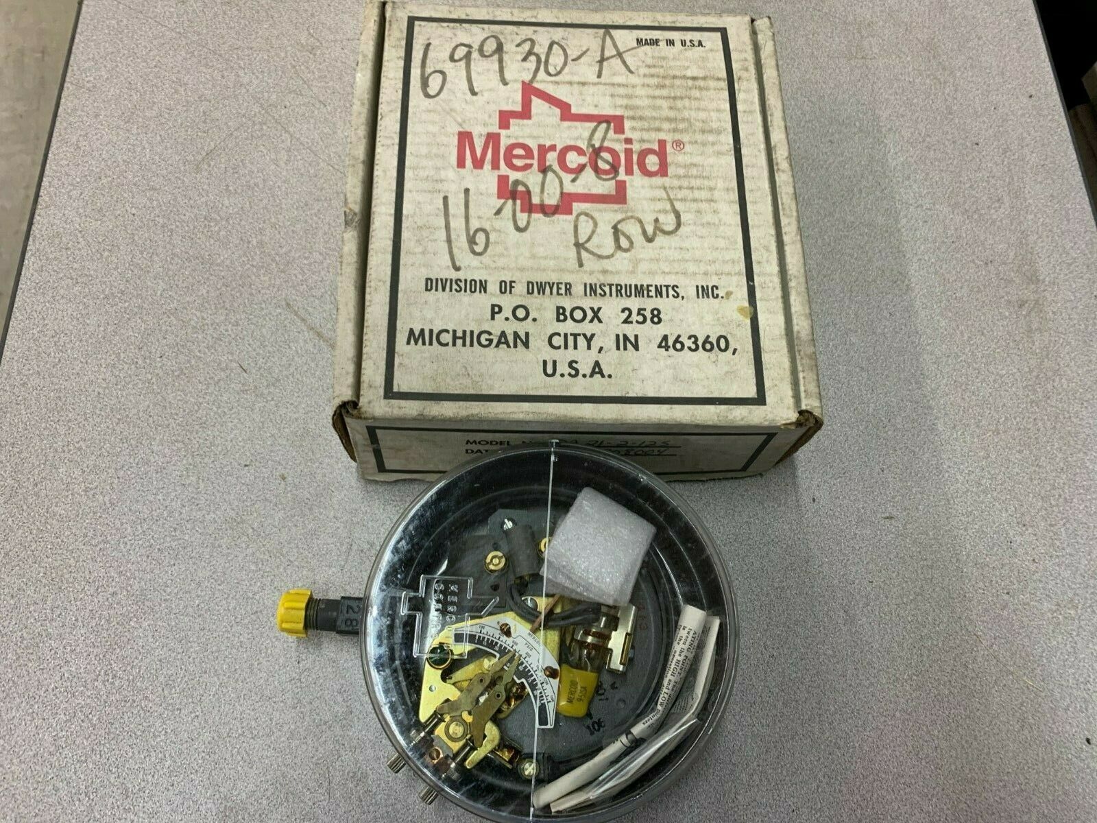 NEW IN BOX MERCOID PRESSURE SWITCH DA-21-2-12S