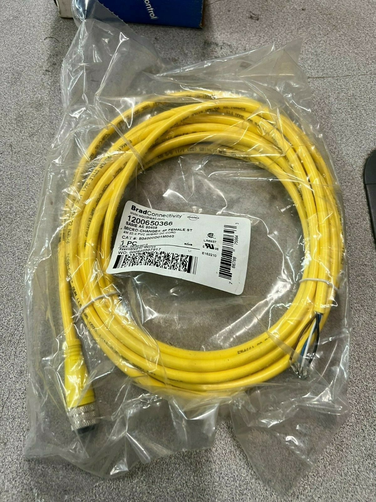 NEW IN BAG BRAD CONNECTIVITY 804000D01M040 CORD 1200650366