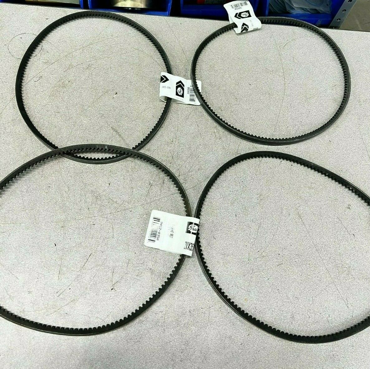 LOT OF 4 NEW NO BOX GATES BELT 3VX350