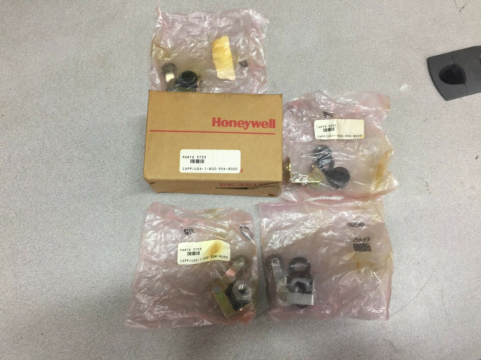 NEW BOX OF 4 HONEYWELL SWITCH ROLLERS 5753