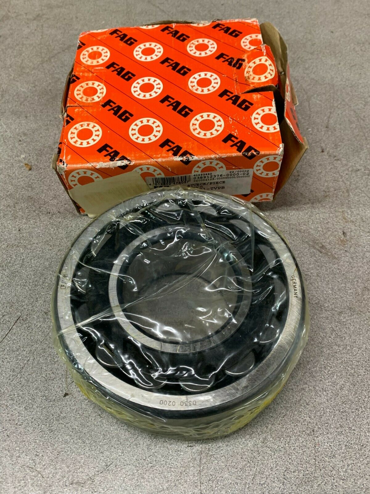 NEW IN BOX FAG 22312.E1.TVPB ROLLER BEARING 22312-E1-TVPB