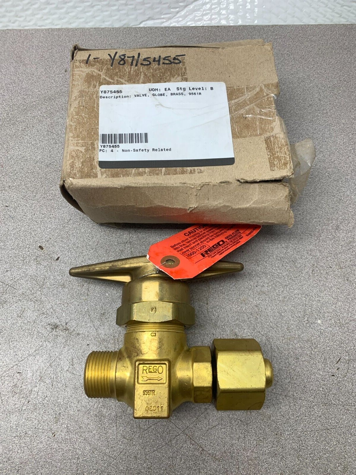 NEW IN BOX REGO HIGH PRESSURE BRASS GLOBE VALVE 9561R