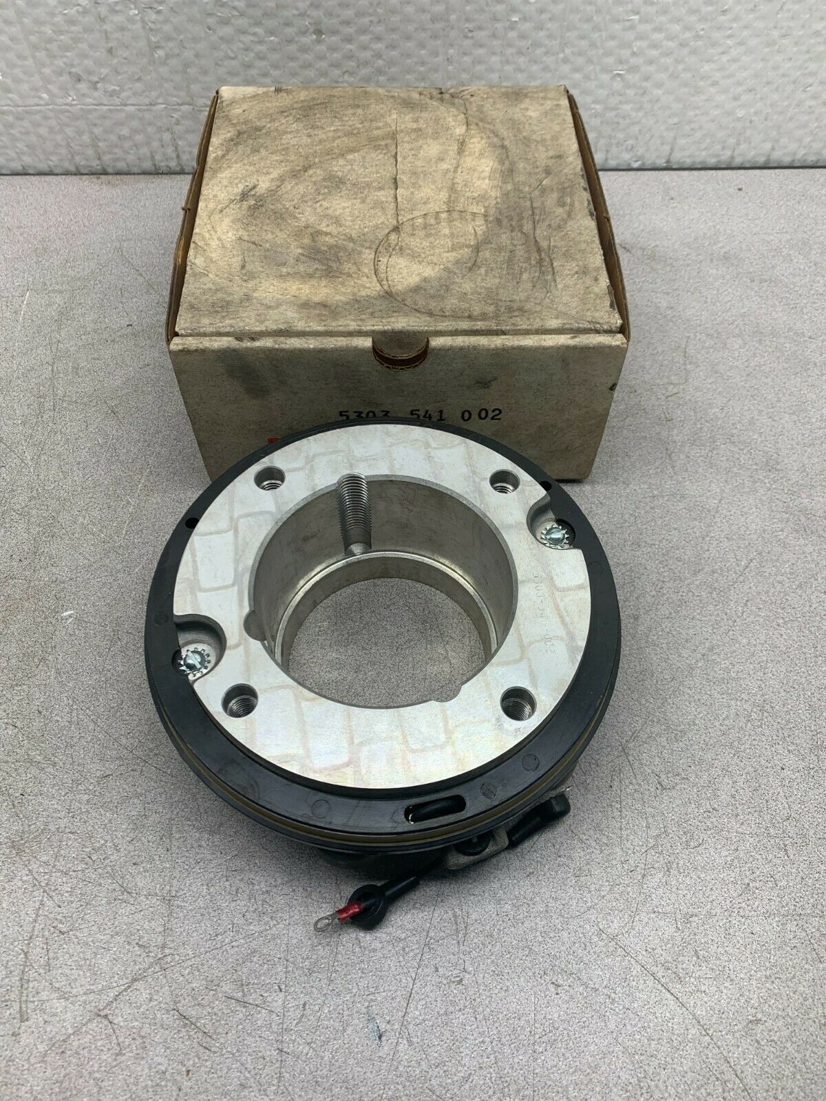 NEW IN BOX WARNER ELECTRIC MAGNETIC CLUTCH 5303 541 002