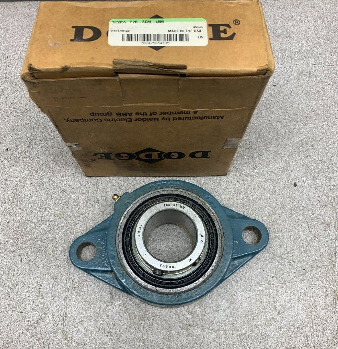 NEW IN BOX DODGE F2BSCM45M 2-BOLT FLANGE BEARING 45MM BORE F2B-SCM-45M 125958