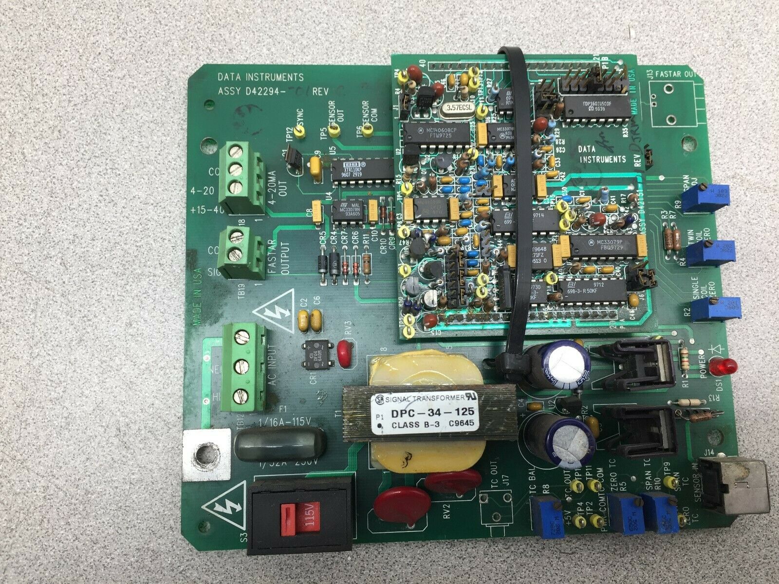 USED DATA INSTSRUMENTS CONTROL BOARD  D42294-01