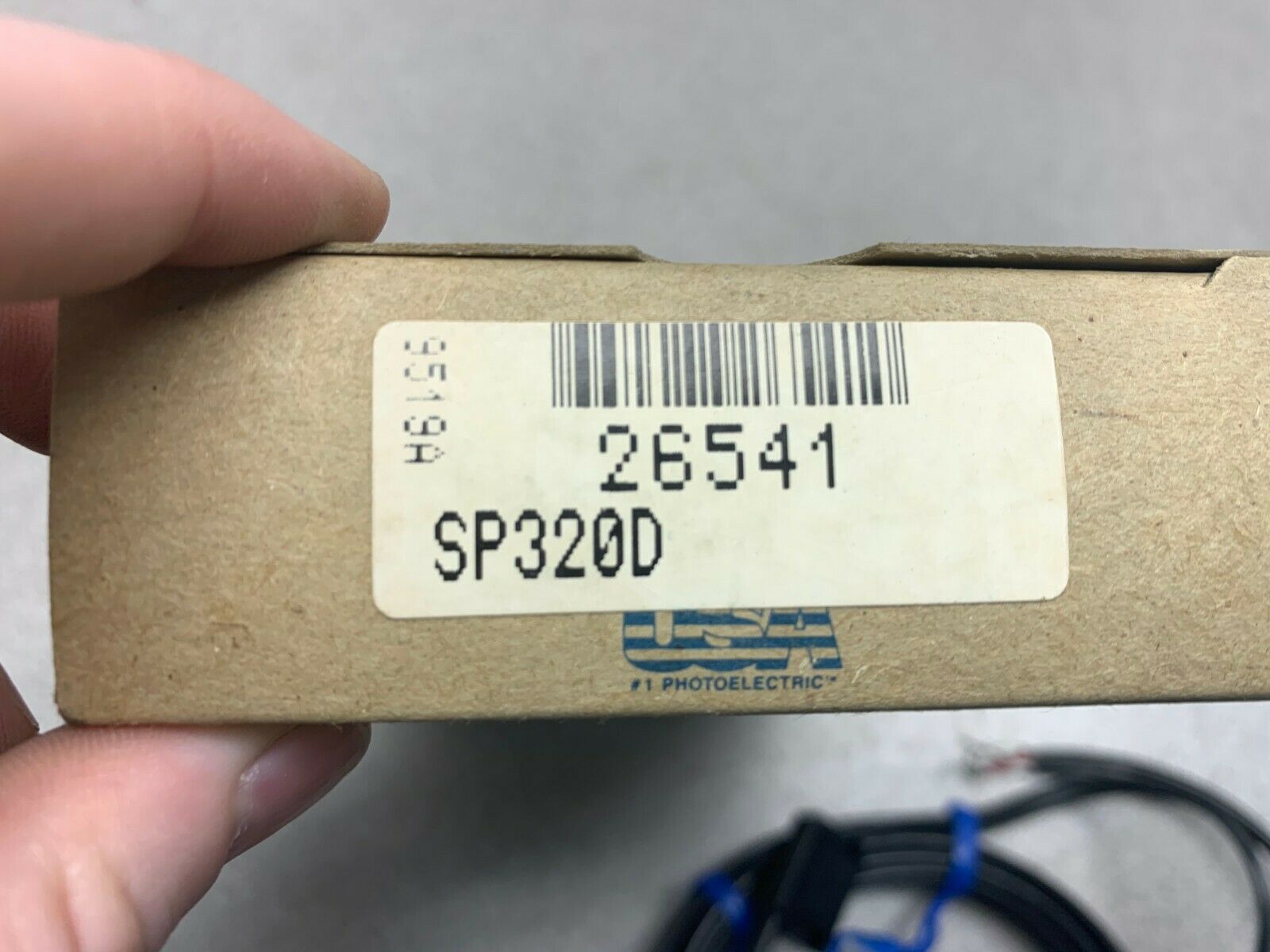 NEW IN BOX BANNER SP320D SENSOR 26541