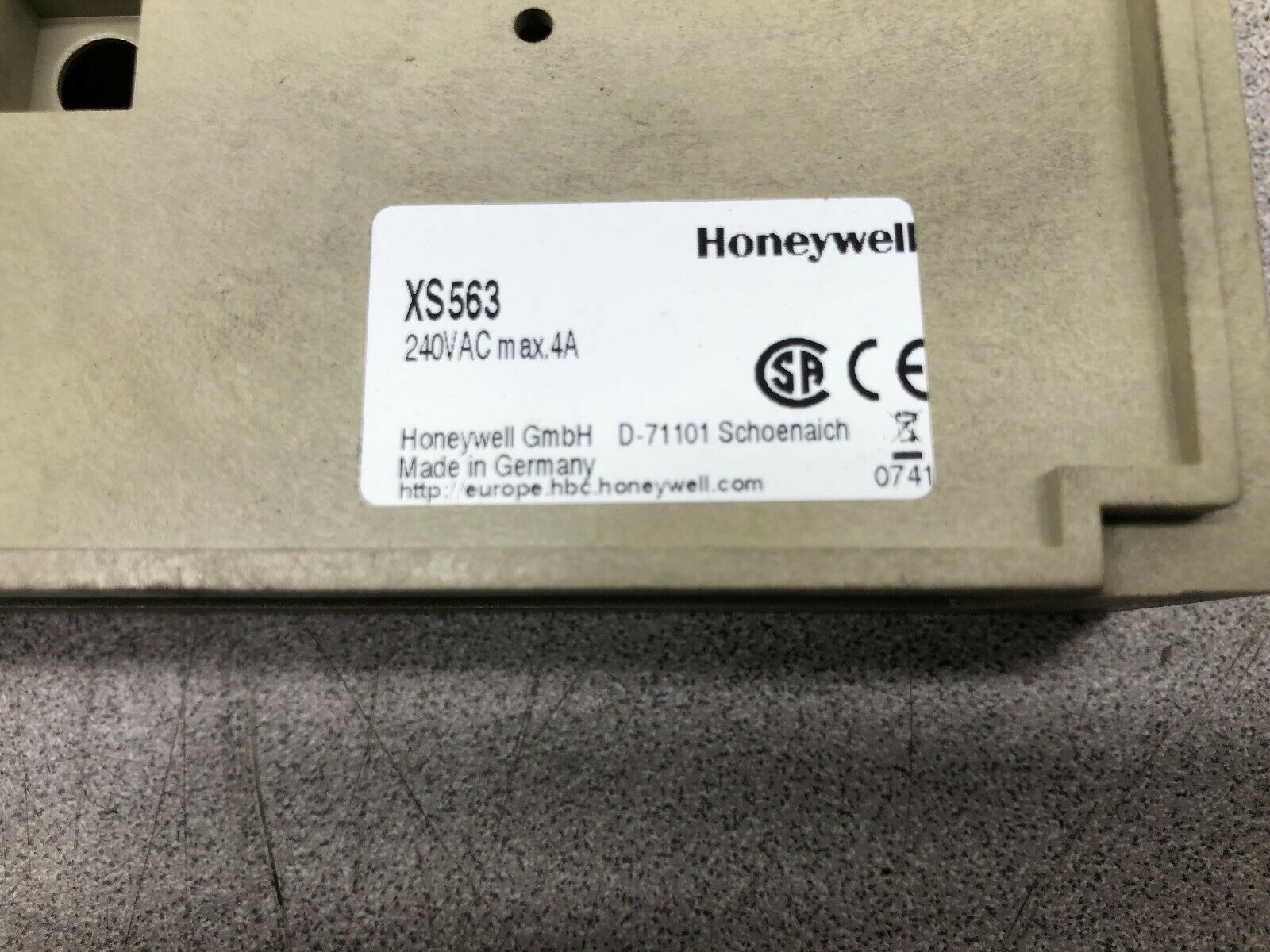 USED HONEYWELL BASE XS563