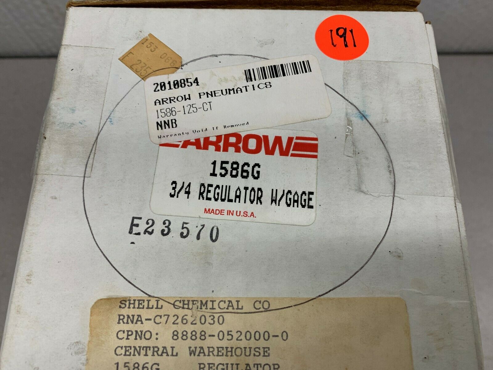 NEW IN BOX ARROW REGULATOR 1586G