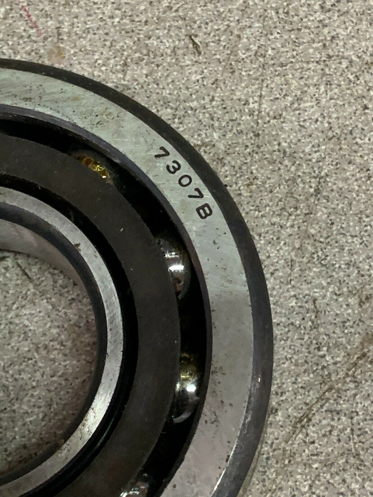 NEW NO BOX FAG ROLLER BEARING 7307B