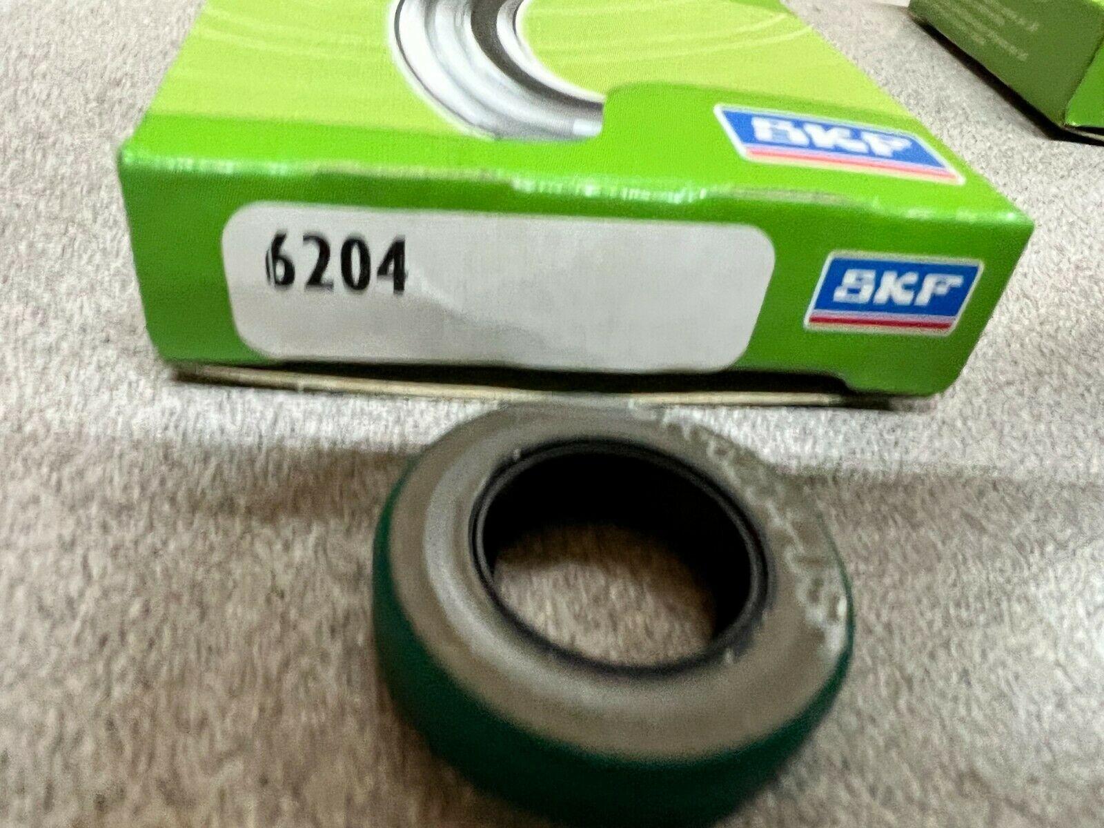 LOT OF 4 NEW IN BOX SKF OILSEAL 6204