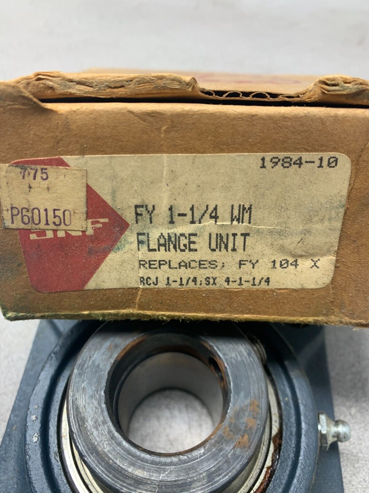 NEW IN BOX SKF FY 1 1/4 WM 4-BOLT FLANGE BEARING 1-1/4" BORE FY 1-1/4 WM