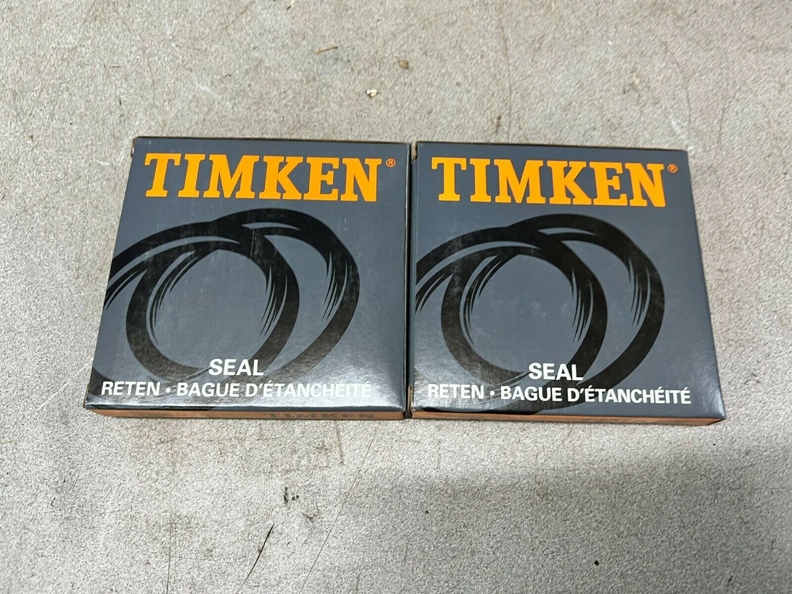 LOT OF 2 NEW IN BOX TIMKEN OILSEAL 710563