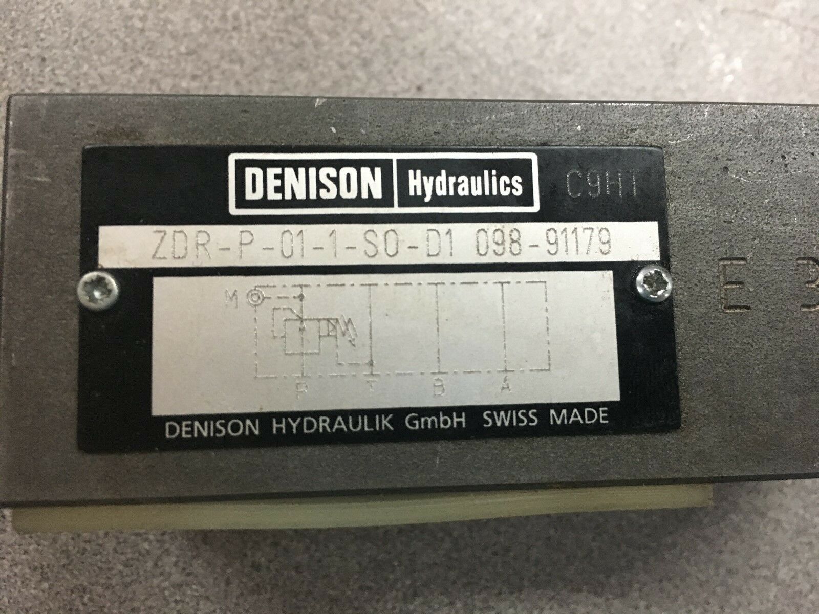 NEW NO BOX DENISON 098-91179 HYDRAULIC FLOW CONTROL VALVE ZDR-P-01-1-S0-D1