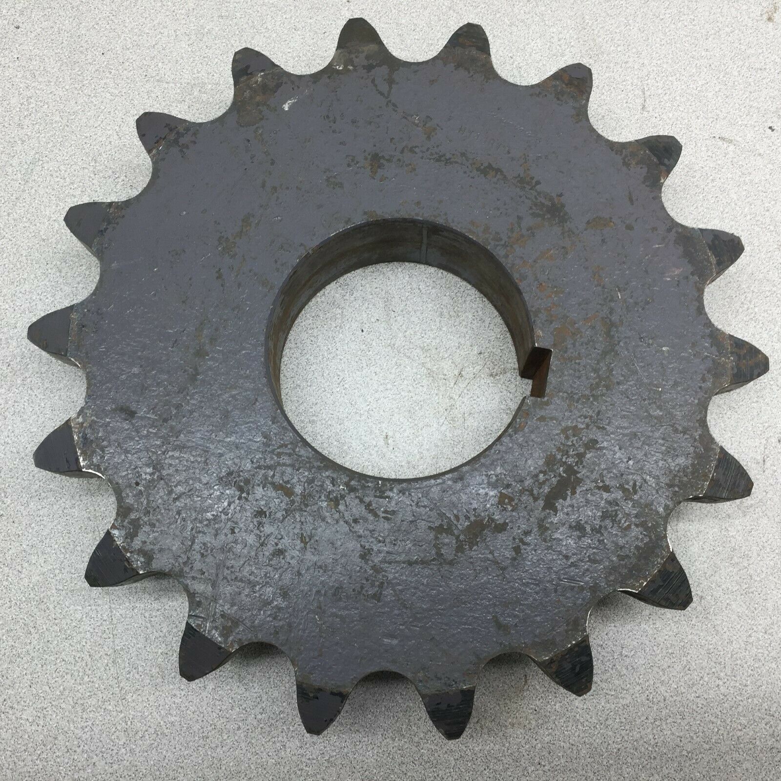 NEW NO BOX BROWNING 18 TOOTH SPROCKET H140R18