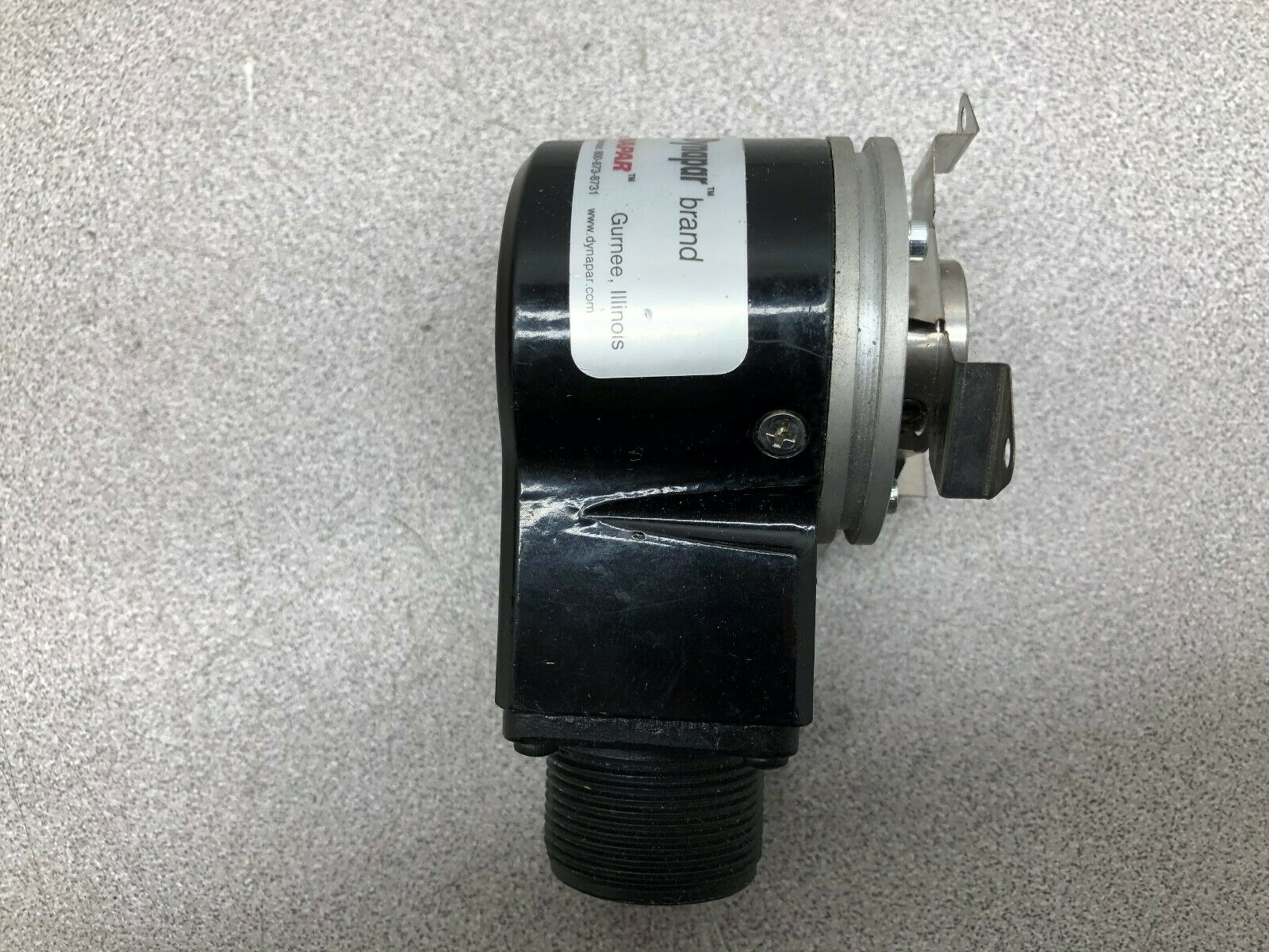 NEW IN BOX DYNAPAR 1/2 HUB SHAFT 5-20V ENCODER H220120052035