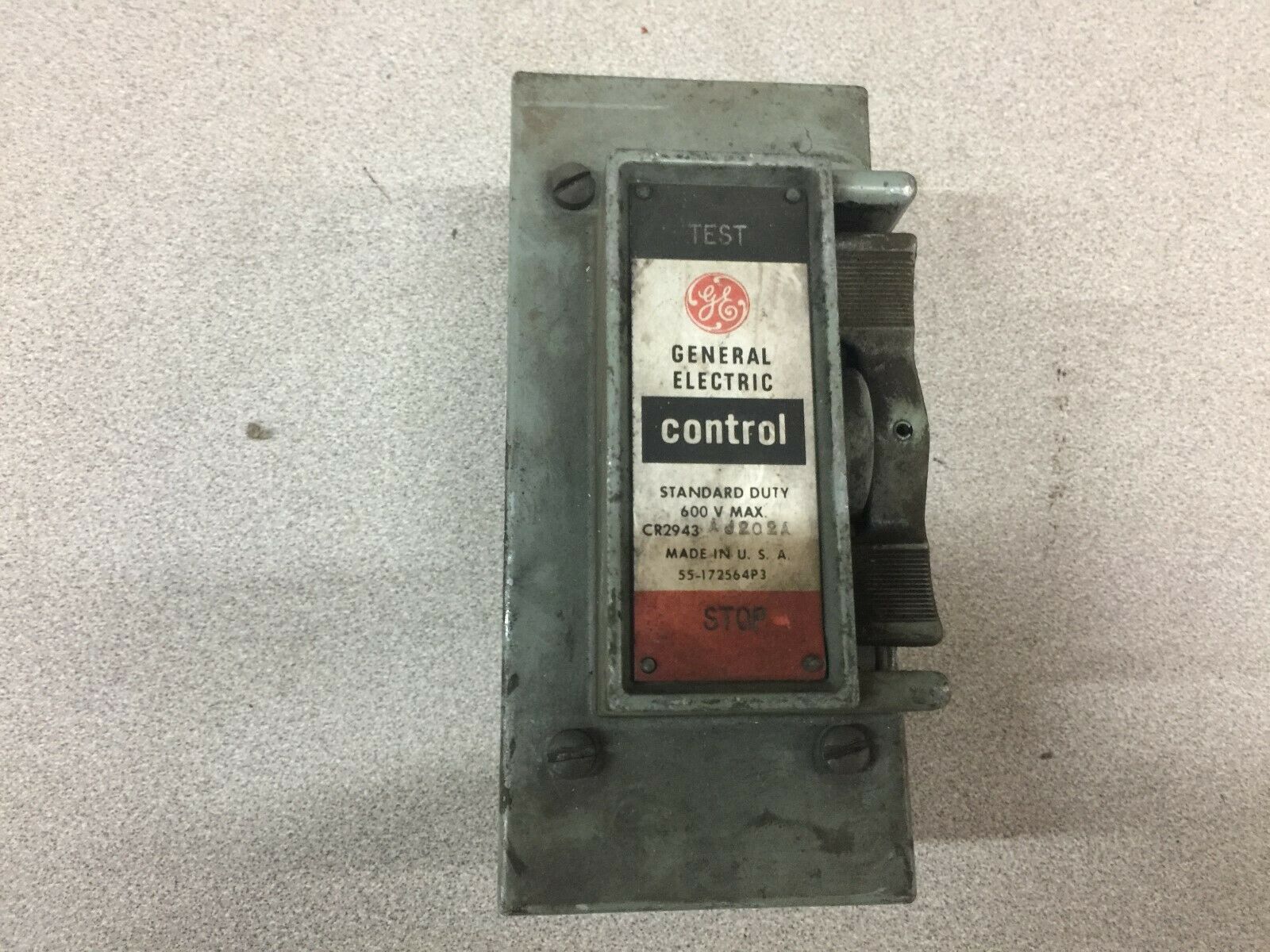 USED GE STANDARD DUTY 600V SWITCH CR2943AJ202A