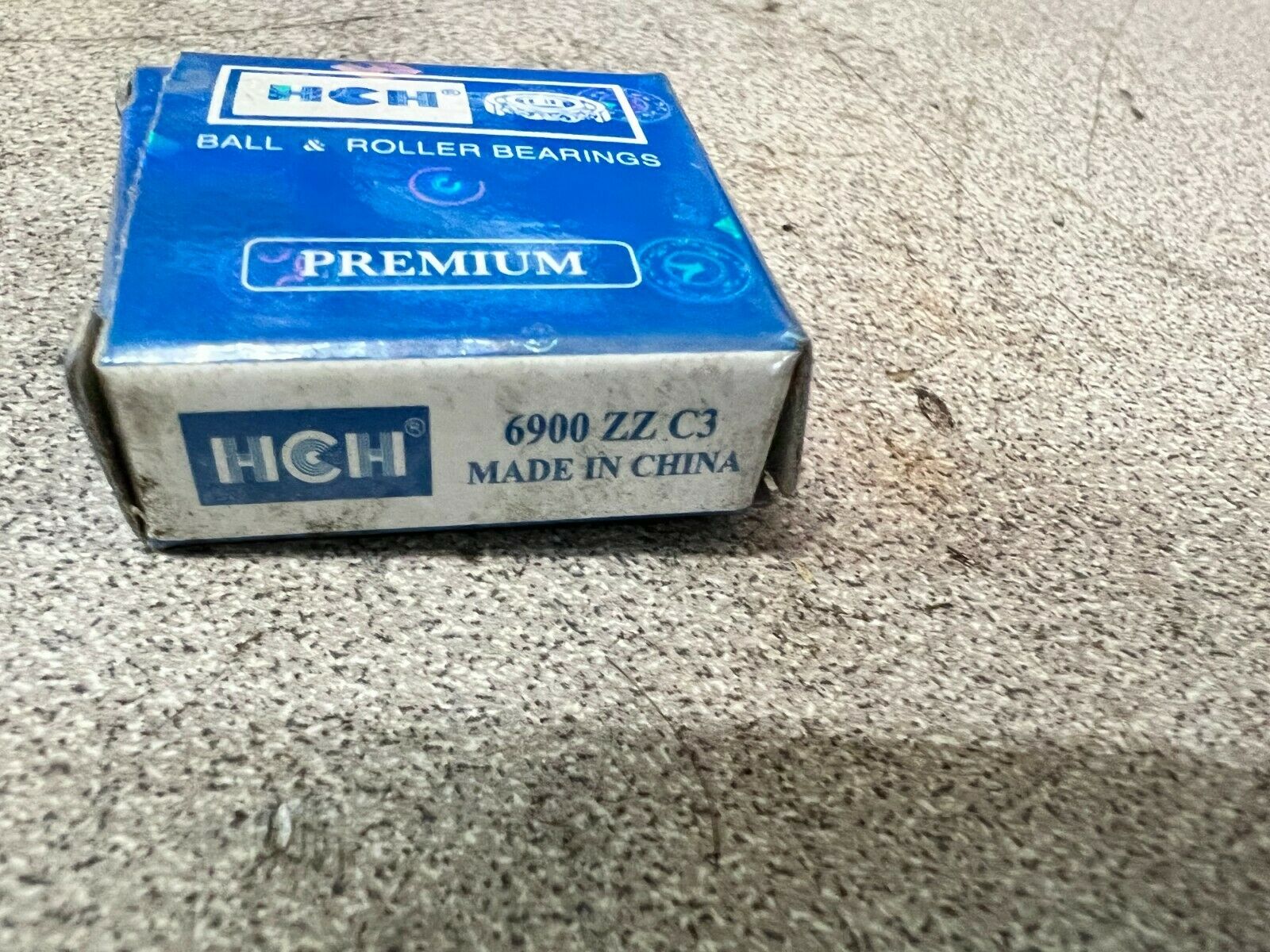 NEW IN BOX HCH 6900ZC3 BALL BEARING  6900 ZZ C3