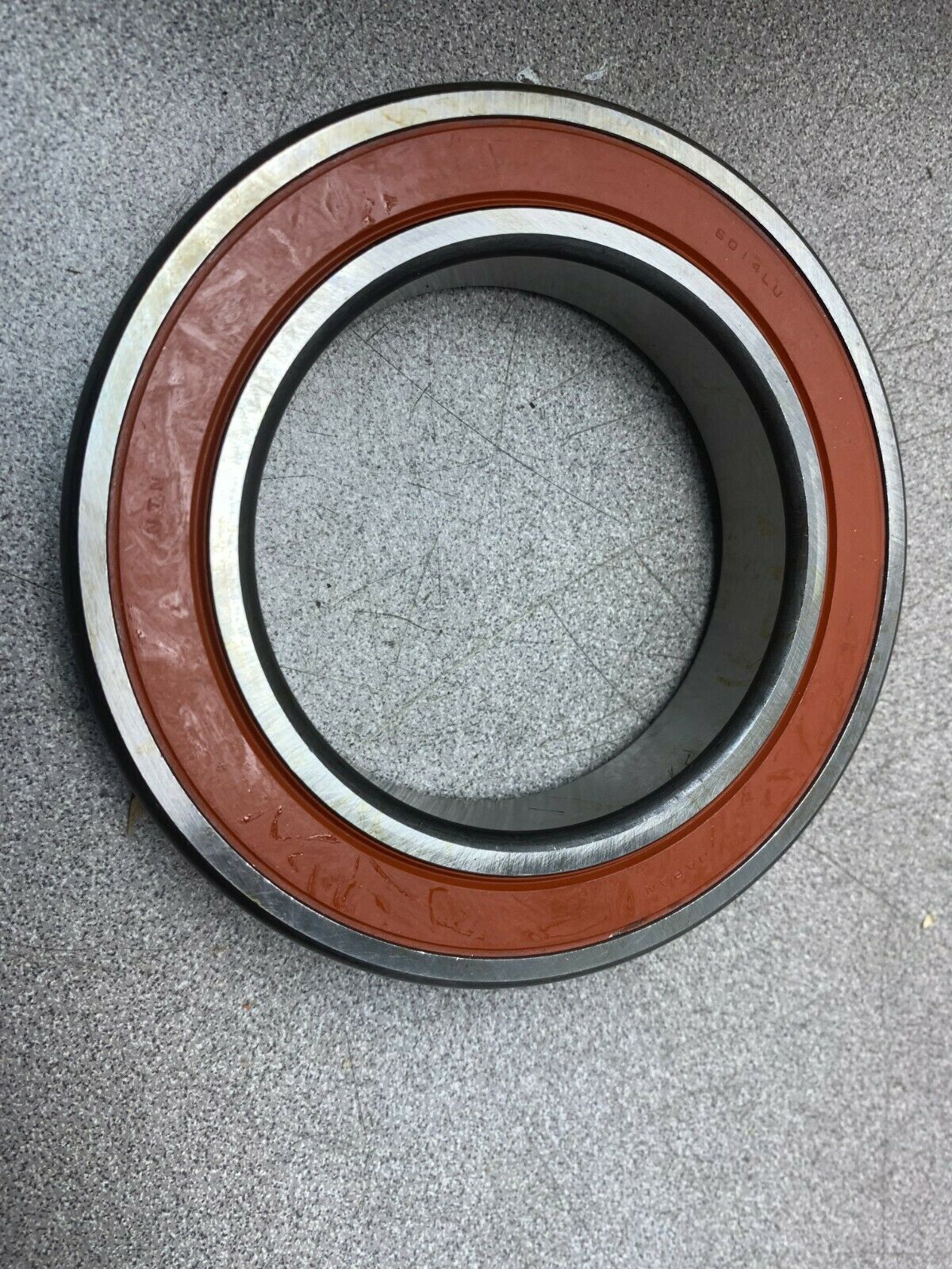 NEW IN BOX NTN BALL BEARING 6014LLU2A