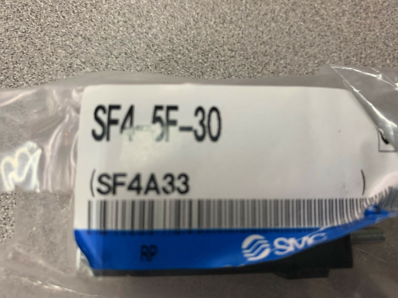 NEW IN BAG SMC VALVE SF4-5F-30