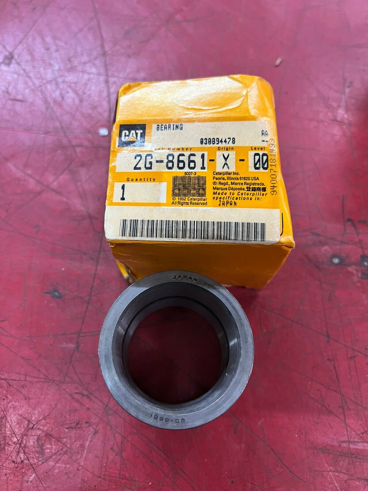 NEW IN BOX CATAPILLAR BEARING 2G-8661