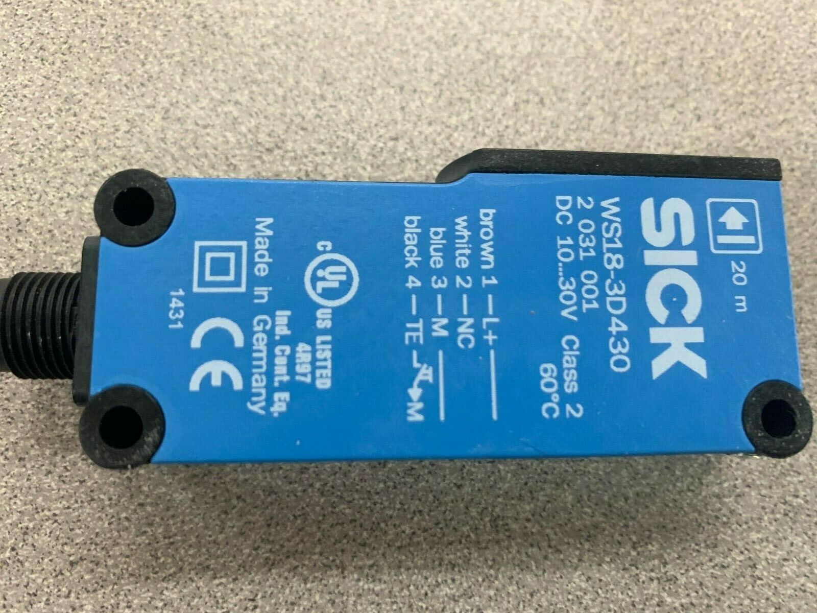 NEW IN BOX SICK PHOTOELECTRIC SWITCH WS18-3D430