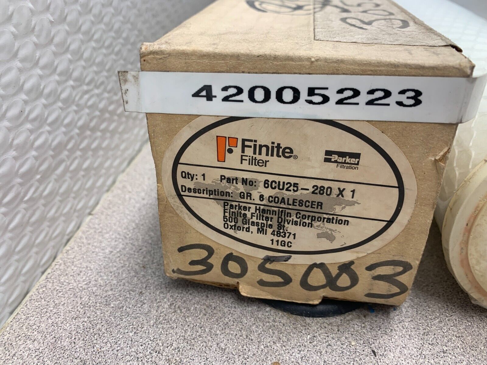 NEW IN BOX PARKER FINITE FILTER ELEMENT 6CU25-280X1