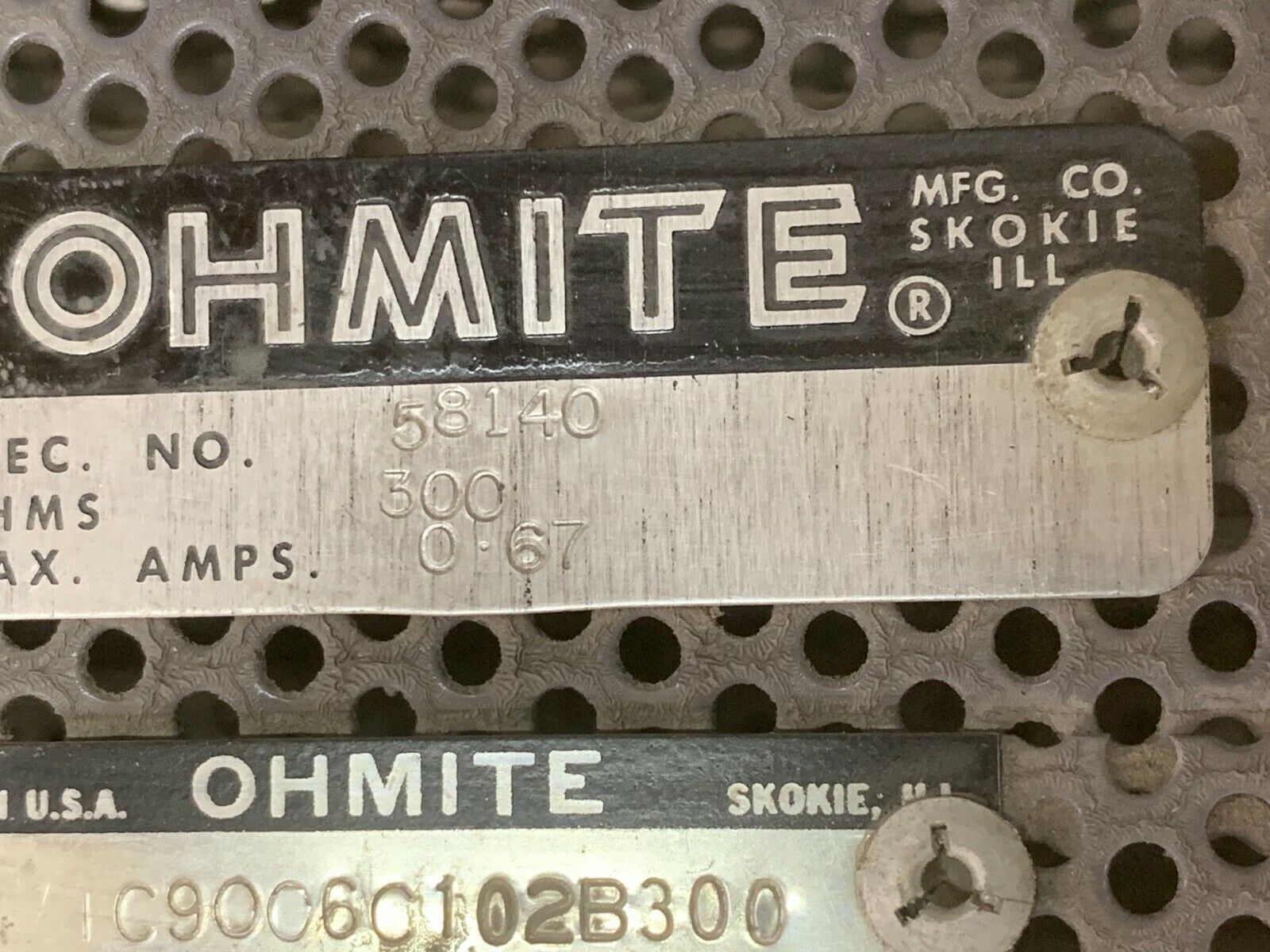 NEW NO BOX OHMITE 58140 RESISTOR IC9006C102B300