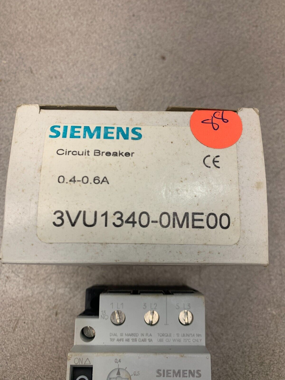 NEW IN BOX SIEMENS 0.4-0.6A CIRCUIT BREAKER 3VU1340-0ME00