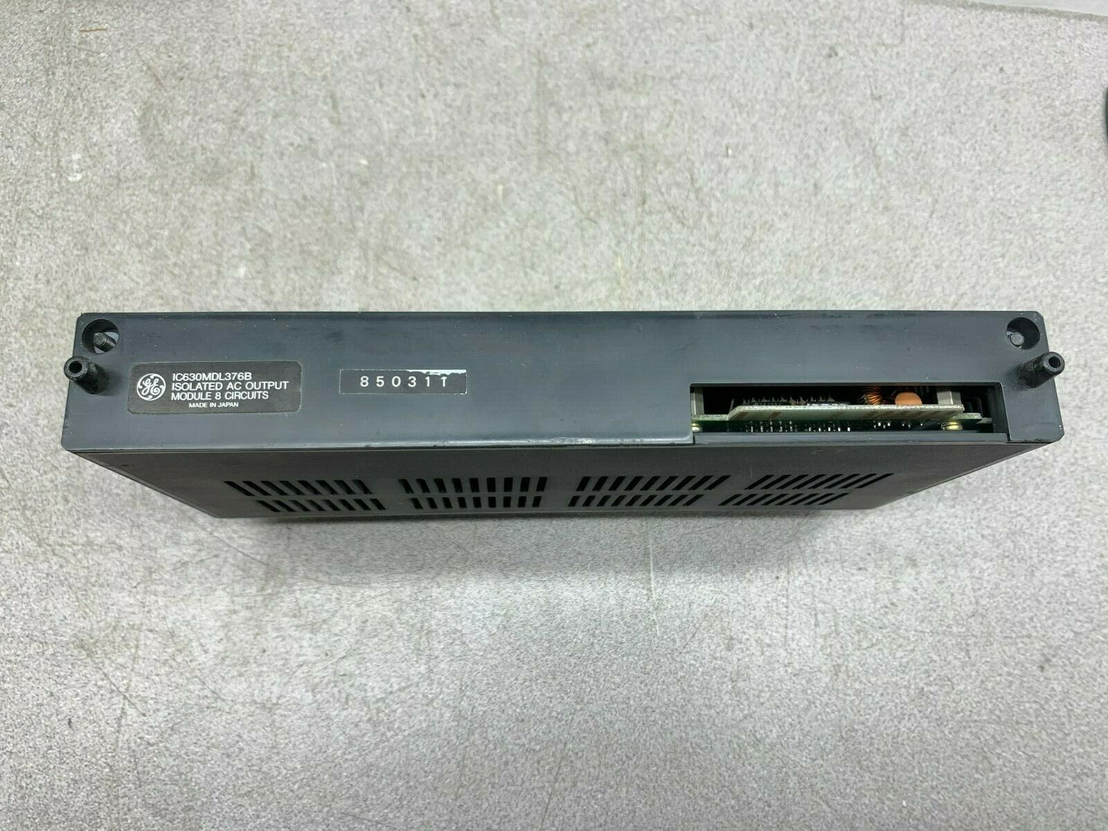 USED GE OUTPUT MODULE  IC630MDL376B