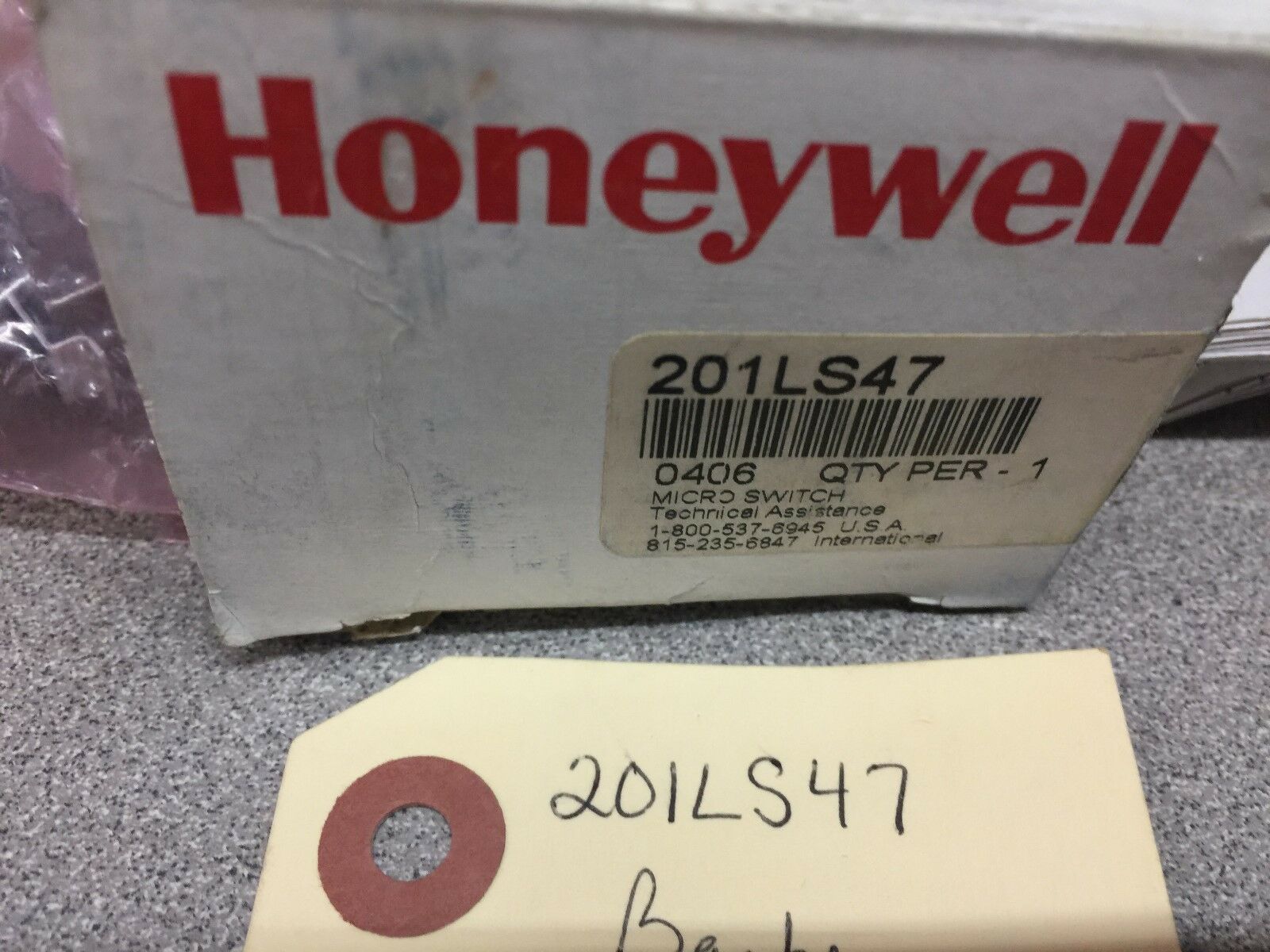 NEW IN BOX HONEYWELL LIMIT SWITCH 201LS47