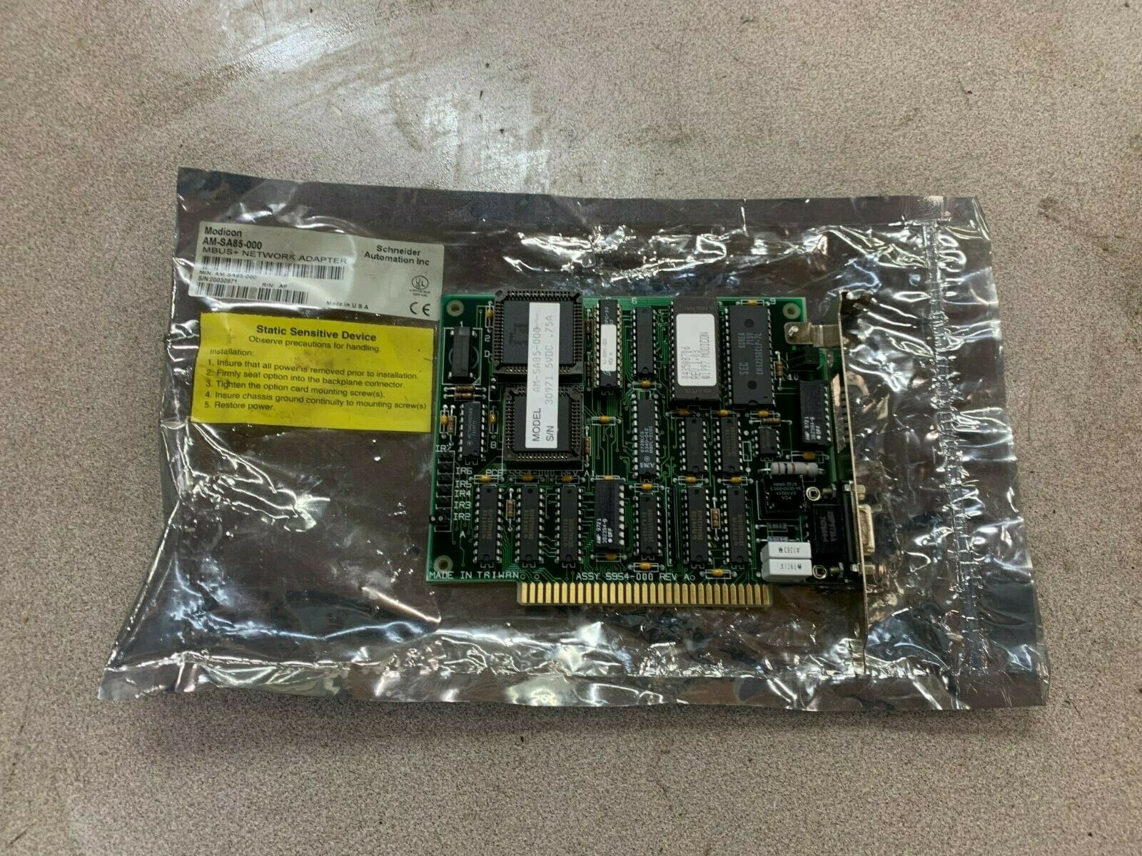 NEW NO BOX MODICON MBUS+ NETWORK ADAPTER CARD AM-SA85-000