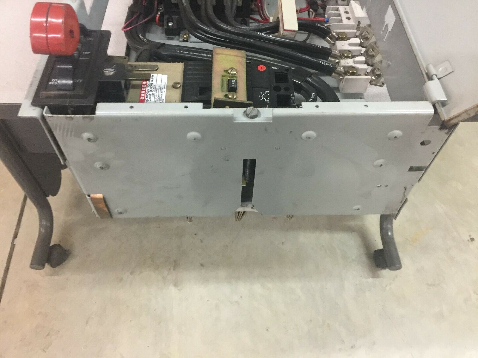 USED GE 150AMP 3PHASE STARTER PANEL WITH DOOR CR306F0**ABNA