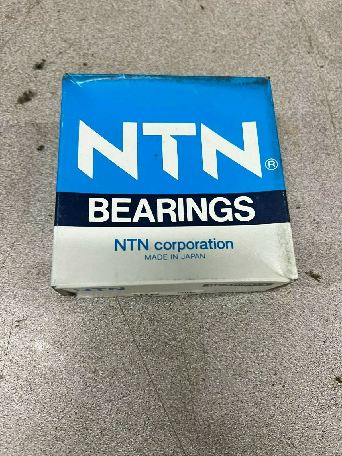 LOT OF 2 NEW IN BOX NTN ROLLER BEARING HM89249