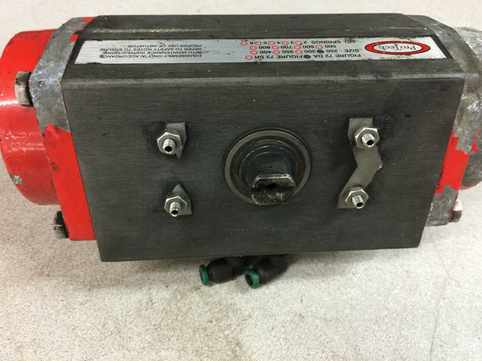 USED PROTECH DUAL ACTING PNEUMATIC ROTORY ACTUATOR 72DA 250