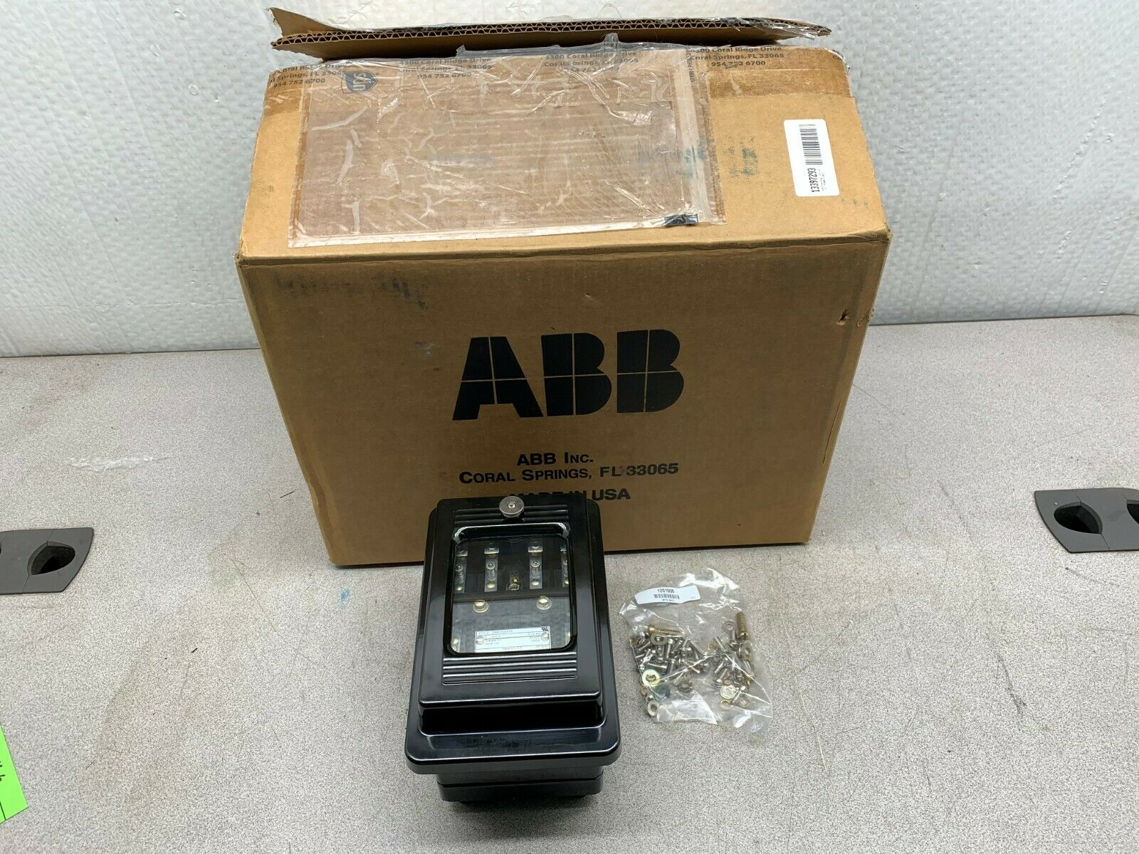 NEW IN BOX ABB MG-6 AUXILIARY RELAY 289B359A16