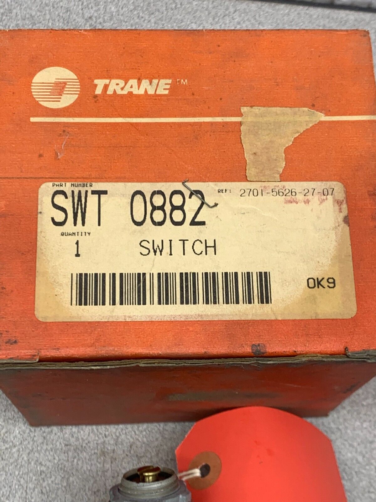 NEW IN BOX TRANE SWT 0882 PRESSURE SWITCH DWYER 24-190109-10